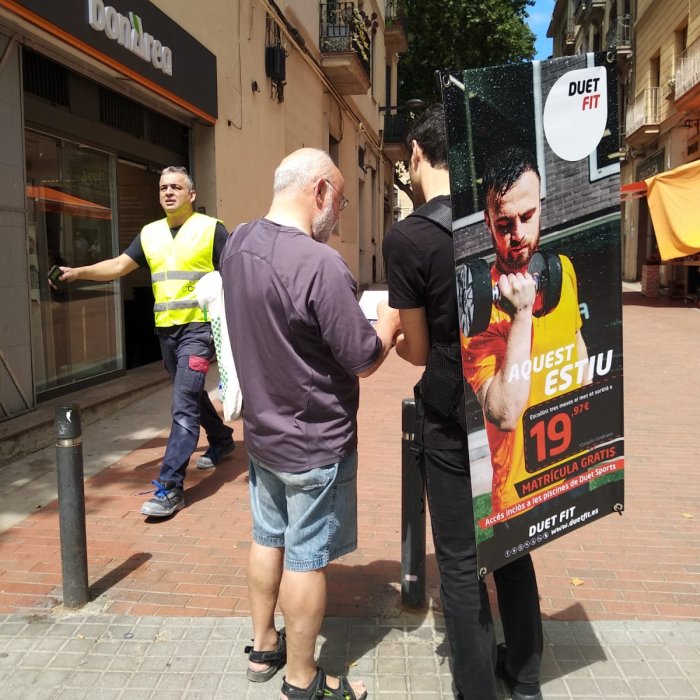 DUET FIT | | Belowactions street marketing Barcelona